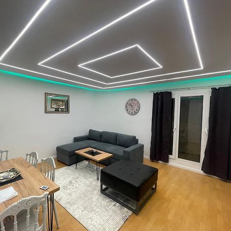 38 Apartment 3 Priştine Dış mekan fotoğraf