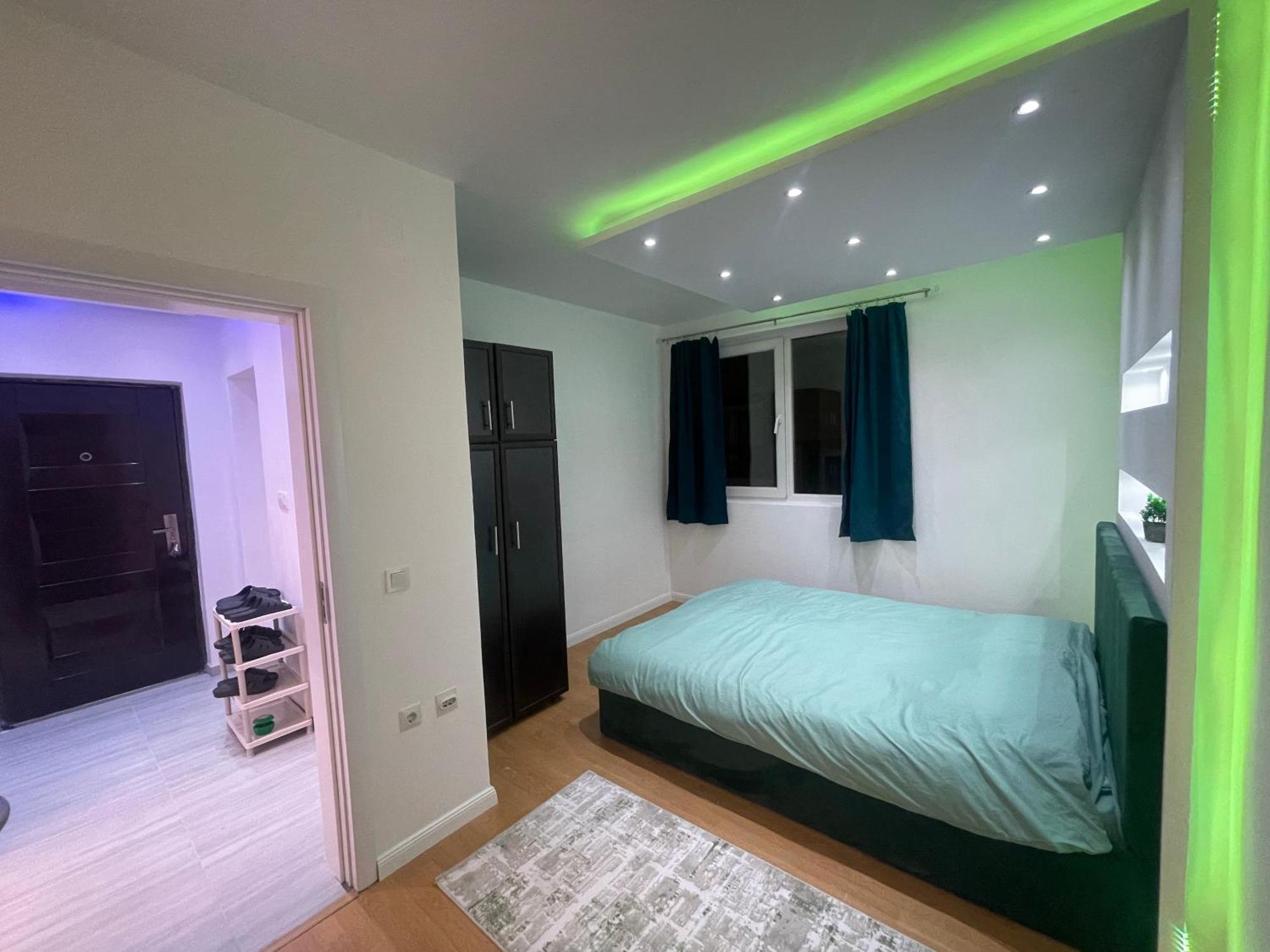 38 Apartment 3 Priştine Dış mekan fotoğraf