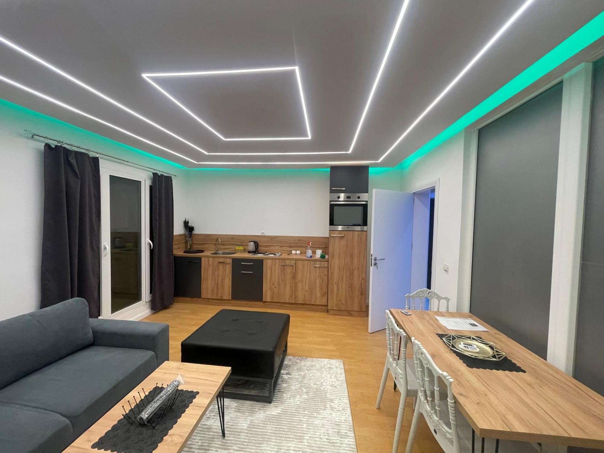 38 Apartment 3 Priştine Dış mekan fotoğraf